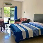Casa Bugambilias