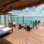 Xcabal Hotel Boutique