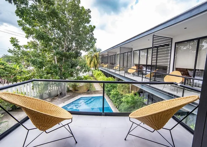 Deluxe Apartments Azure