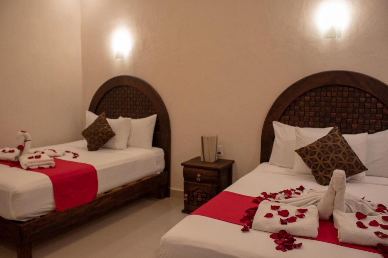 Hotel Cedro Rojo