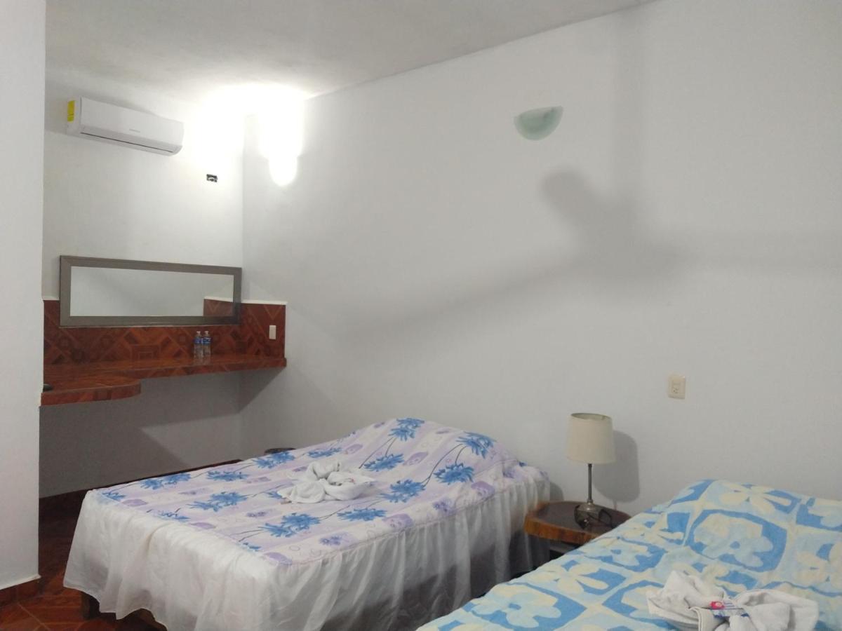 Blue Hotel 2*