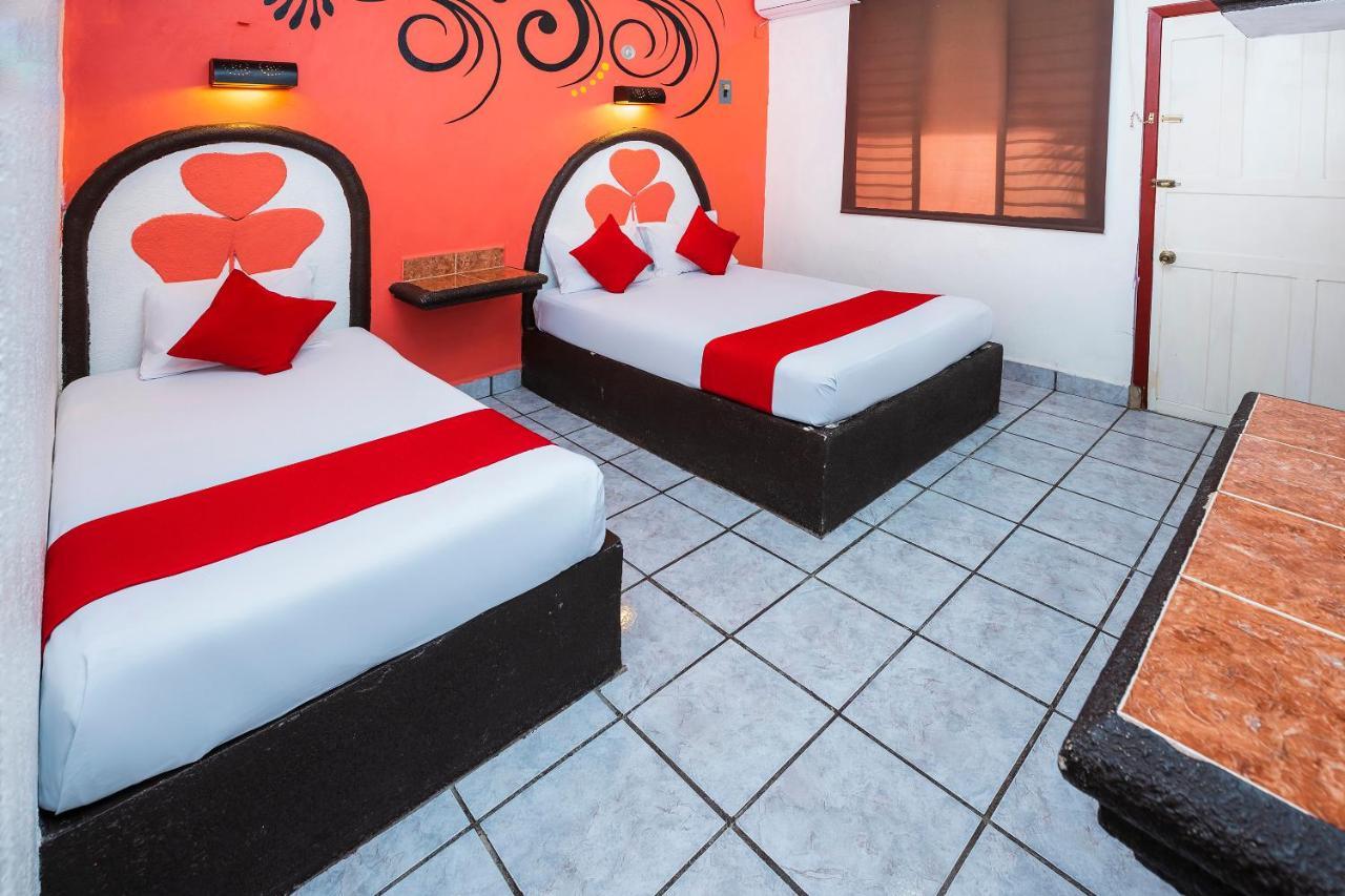 America 3* Bacalar