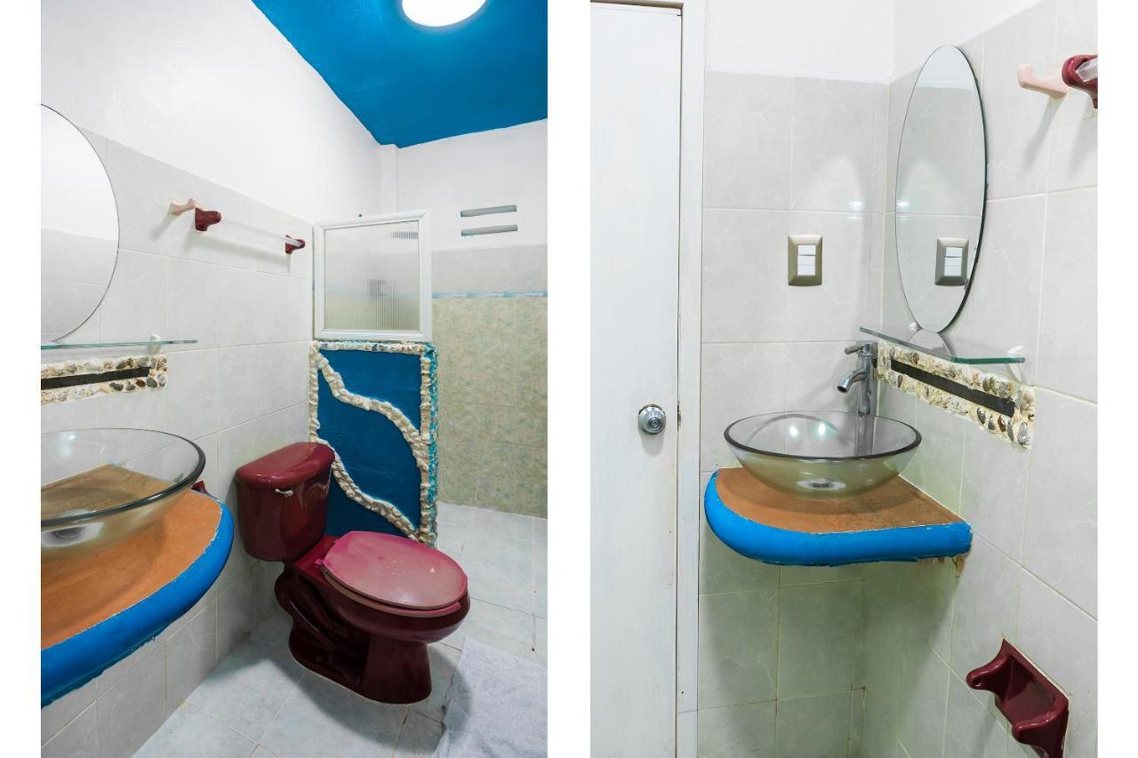 America Hotel 3*