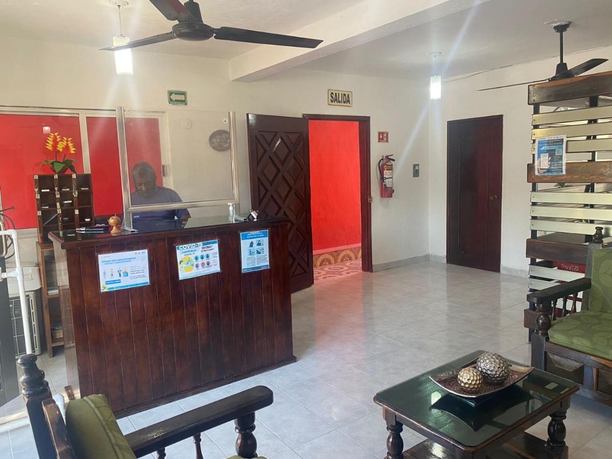 Hotel Carmita *