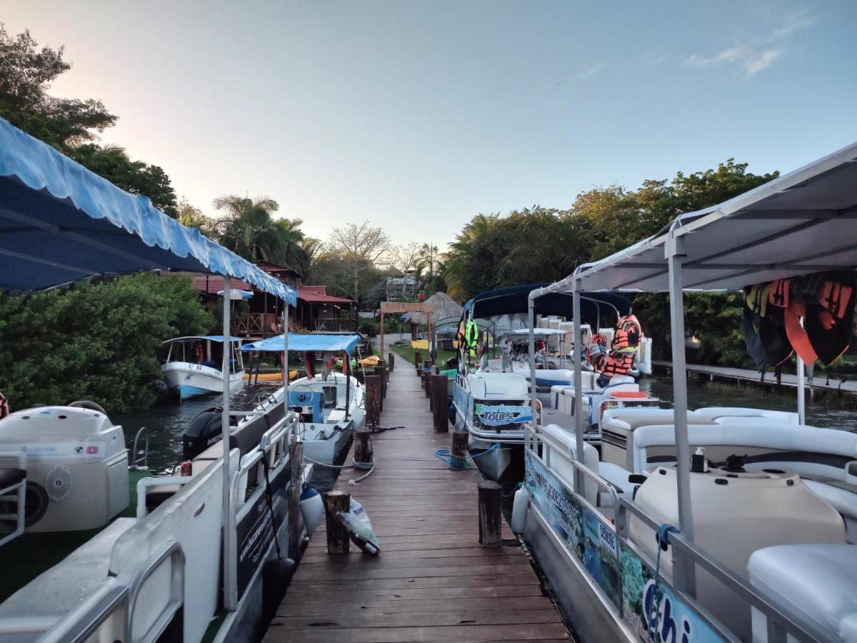 Papitos And Marina Hotel Bacalar