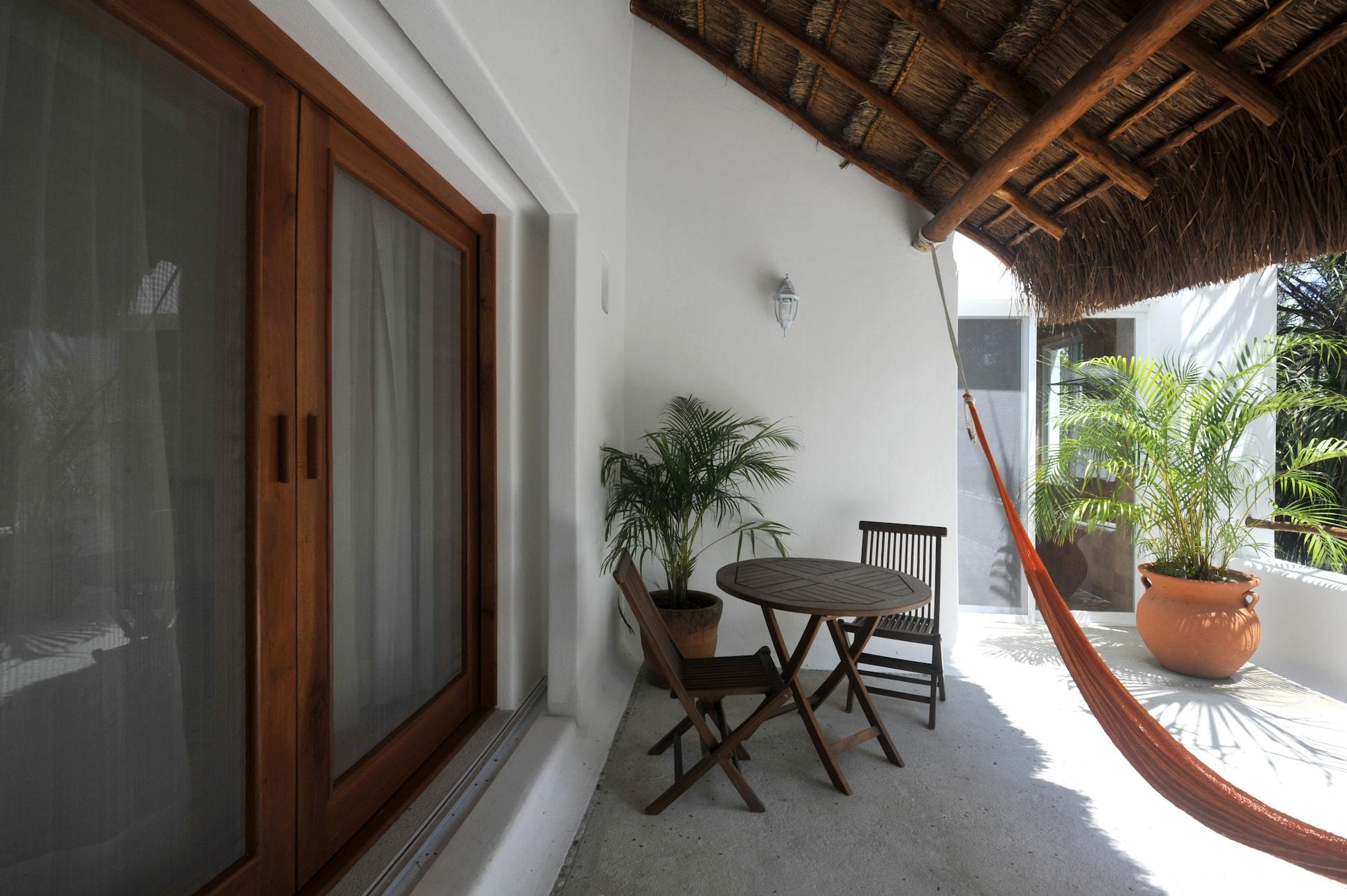 Rancho Encantado Eco And Bacalar