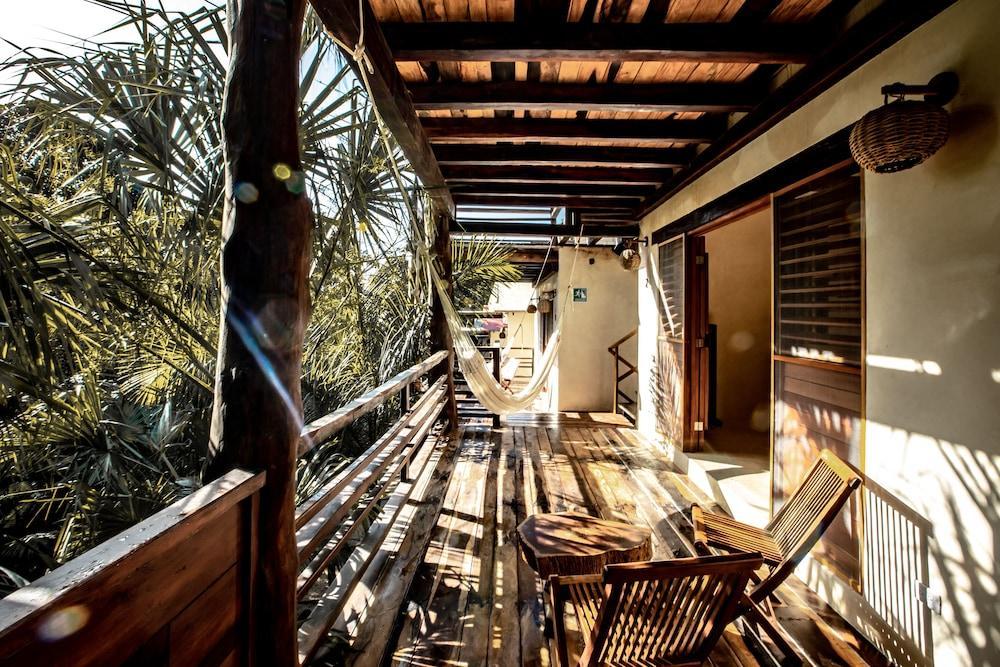 Buenavista Bacalar Jungle Experience Hotel