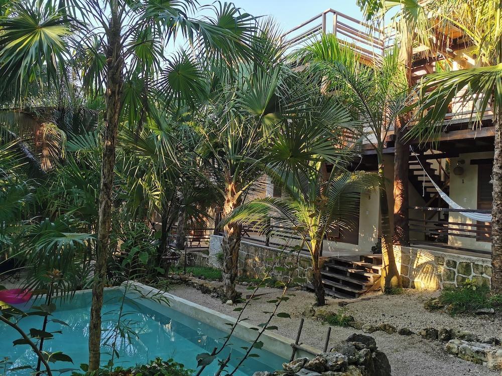 Buenavista Bacalar Jungle Experience Hotel
