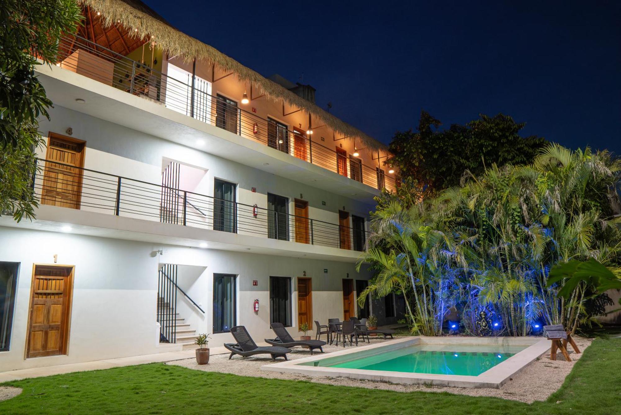 Makech Hotel 3*