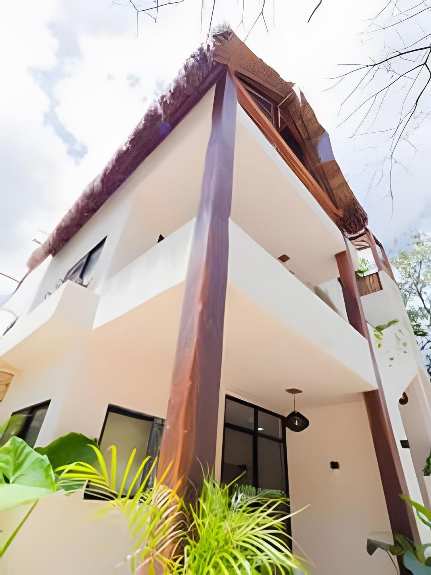 Casa De Piedra - Departamentos Bacalar-