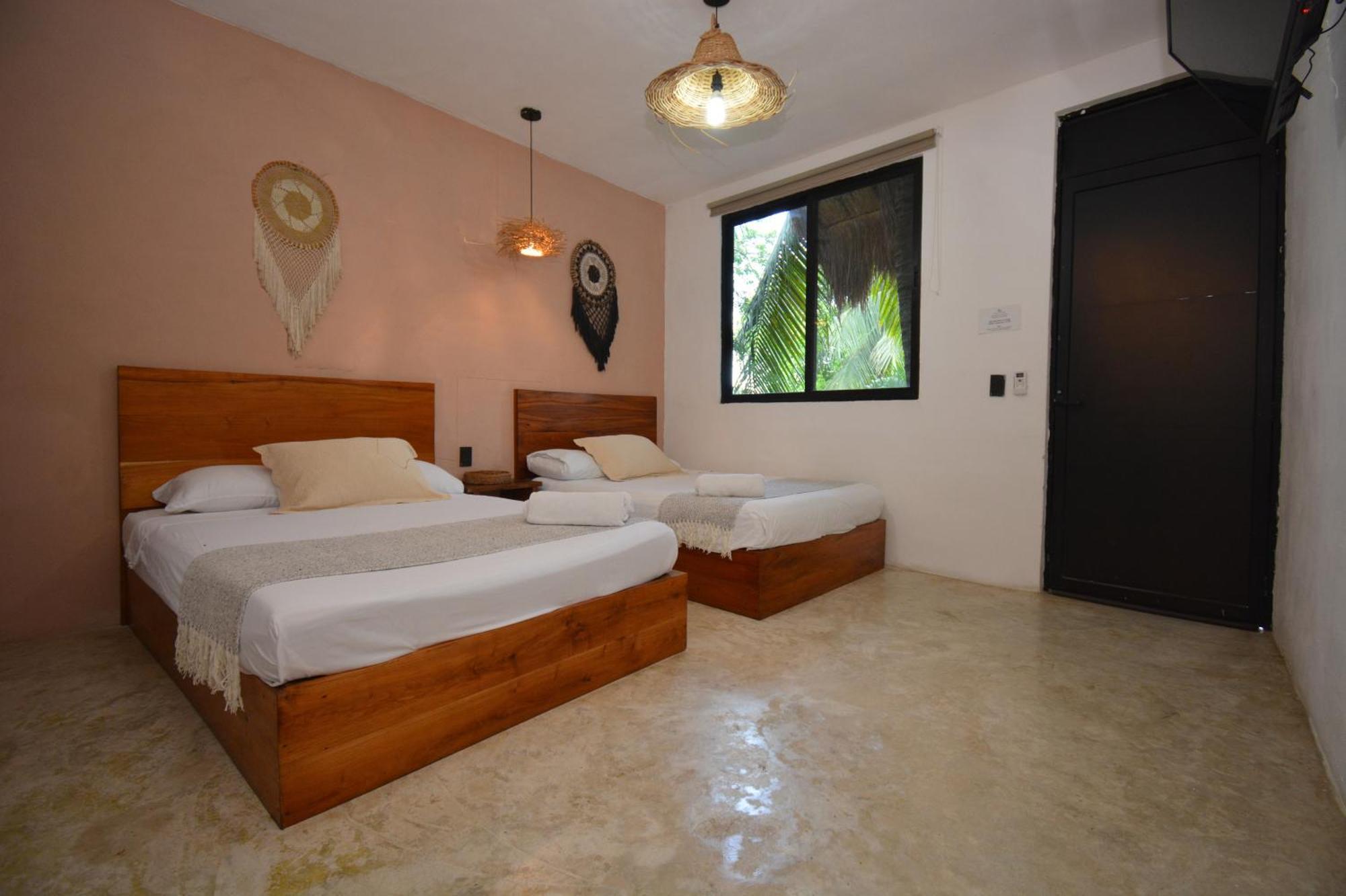 Casa Delia Inn