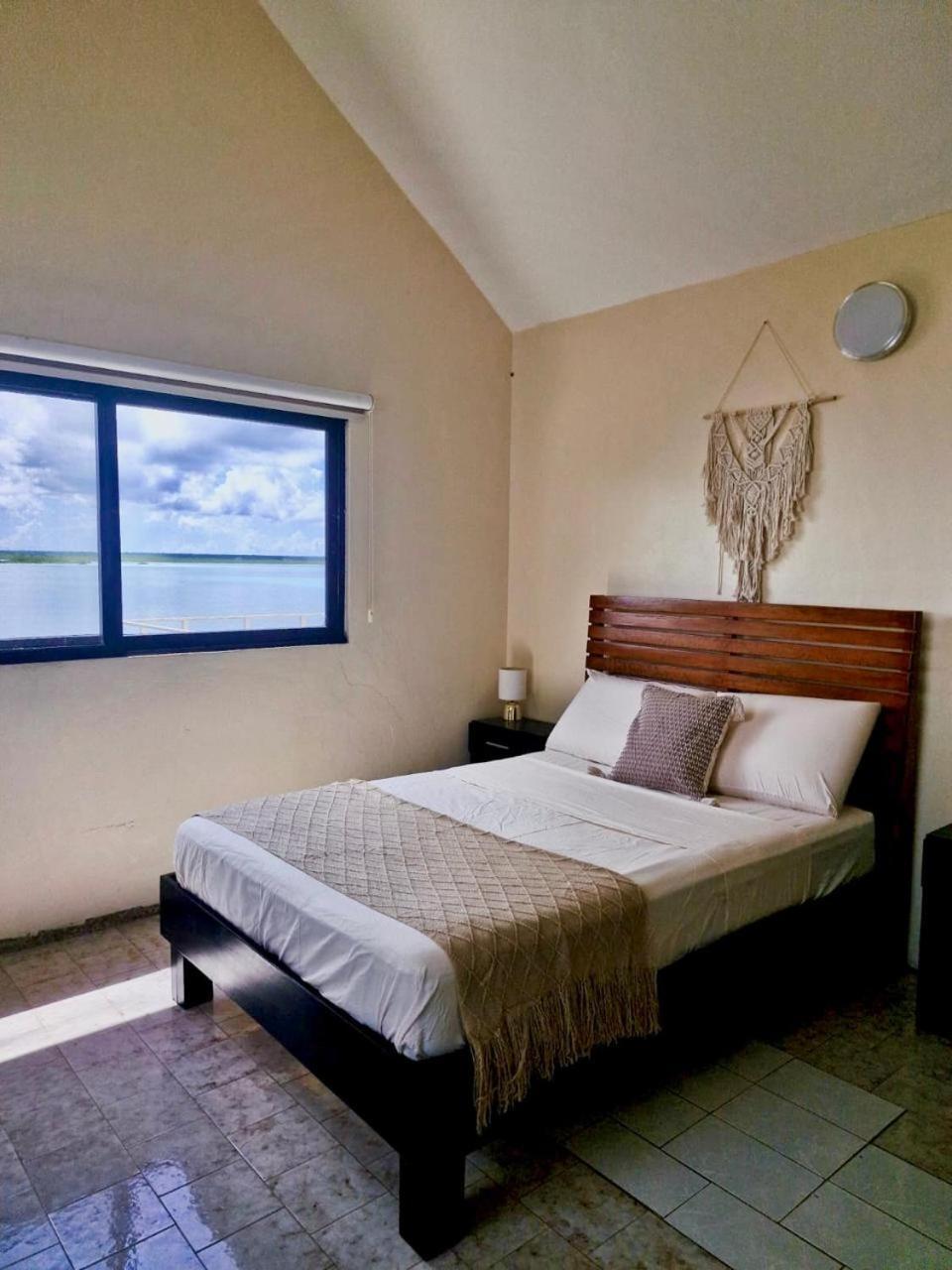 Casa Sirena - A Orilla De La Laguna Y Cenote Esmeralda