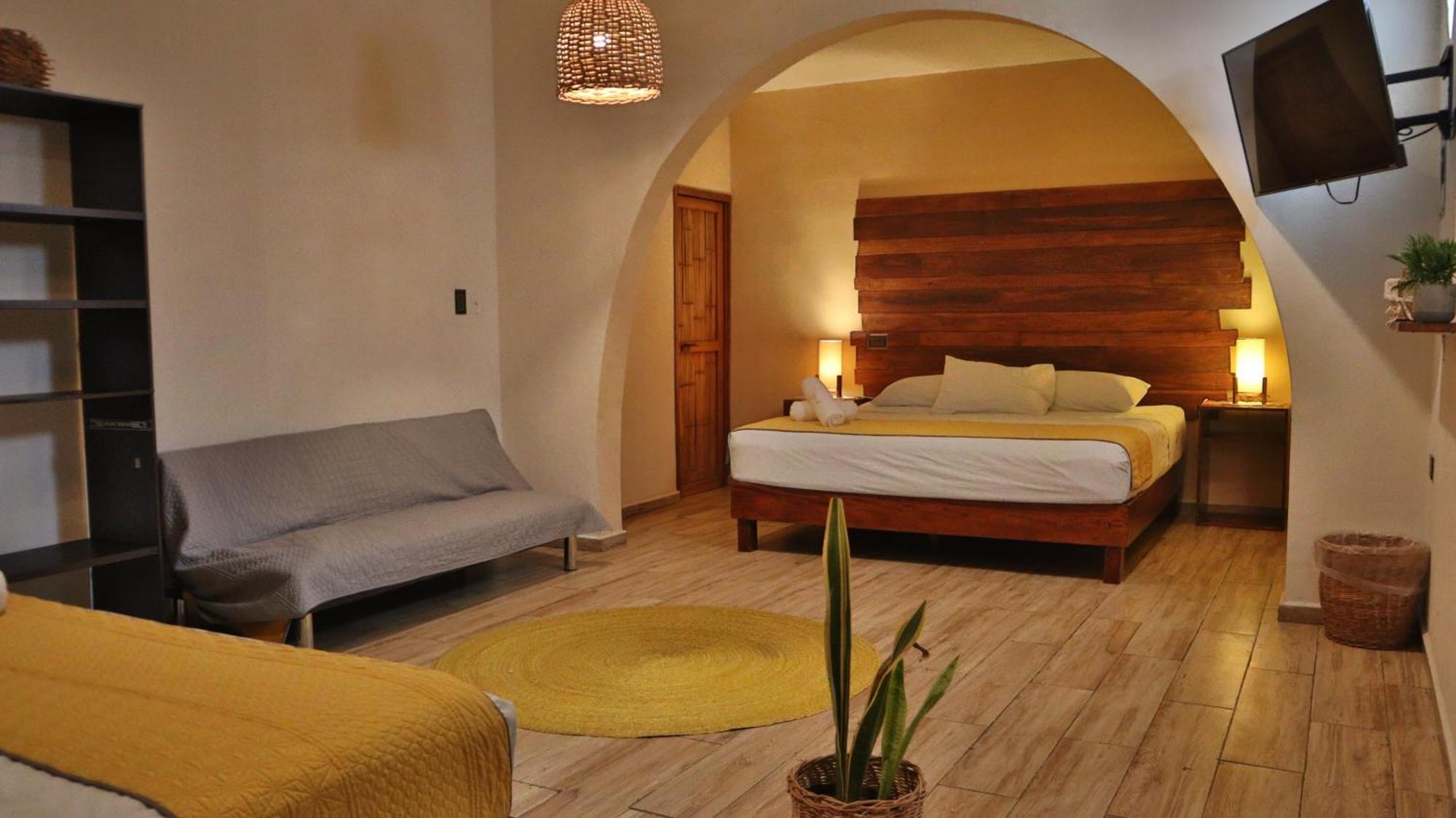 Sur Hotel
