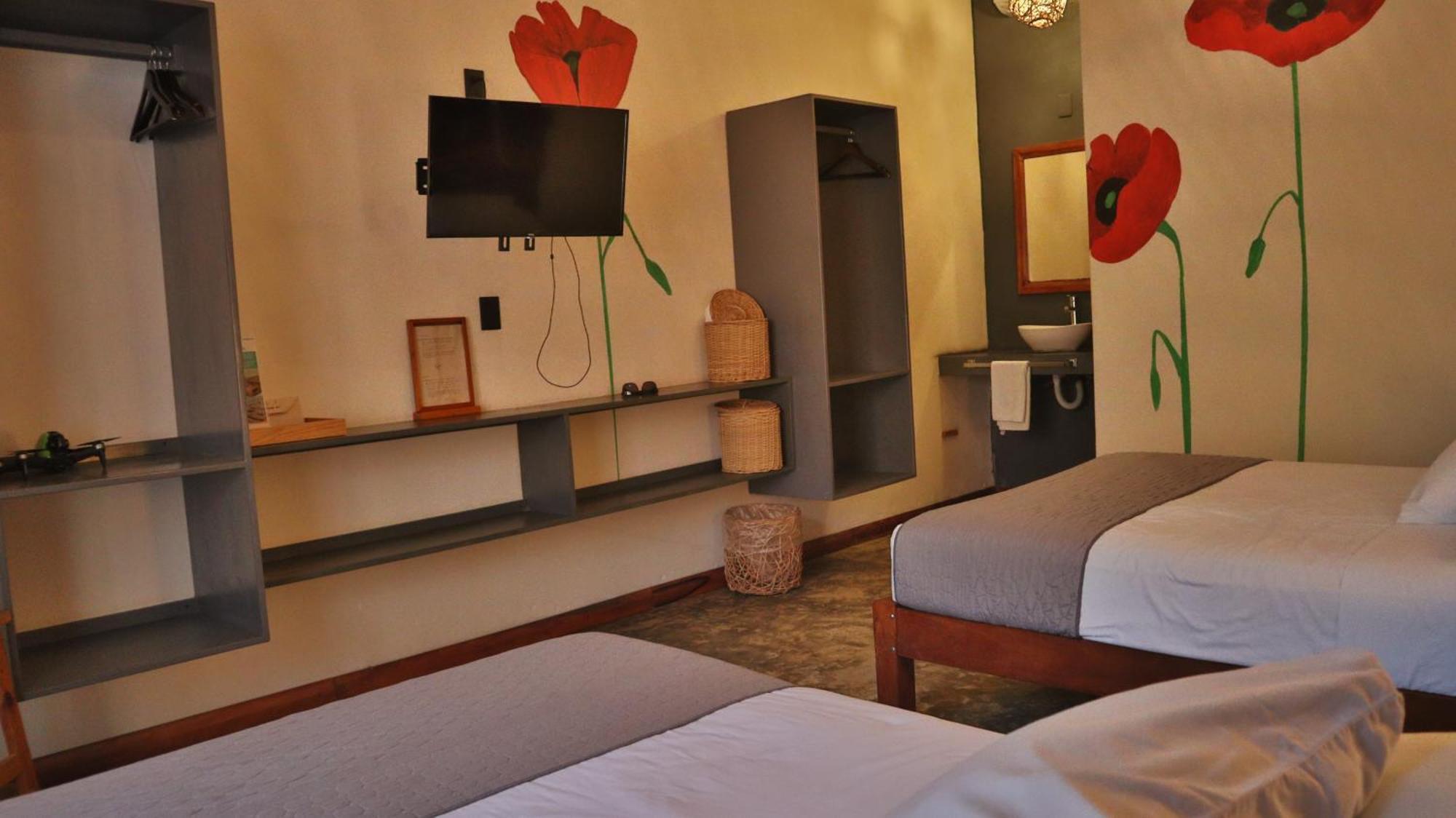 Sur Hotel