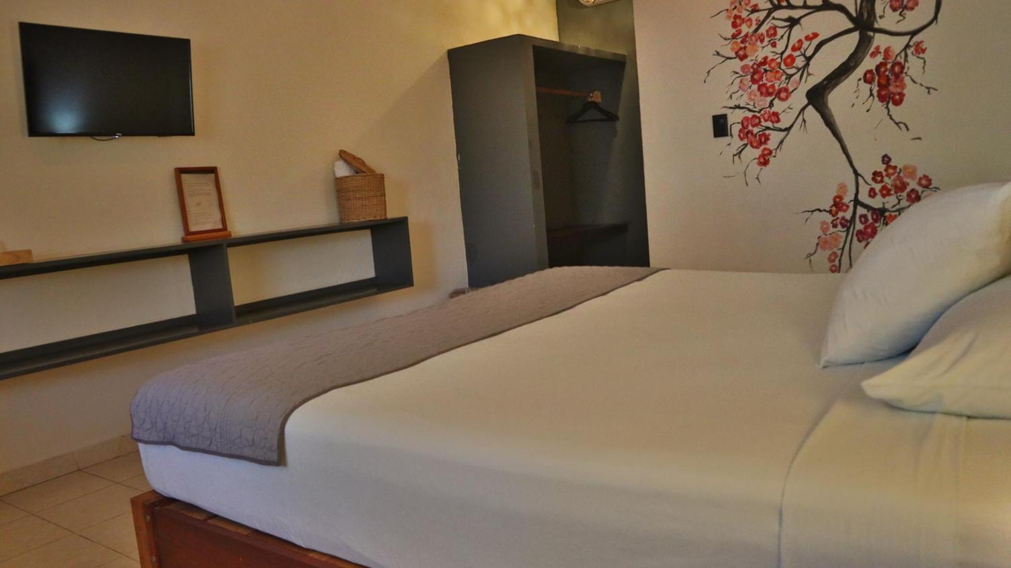 Hotel Sur 4*