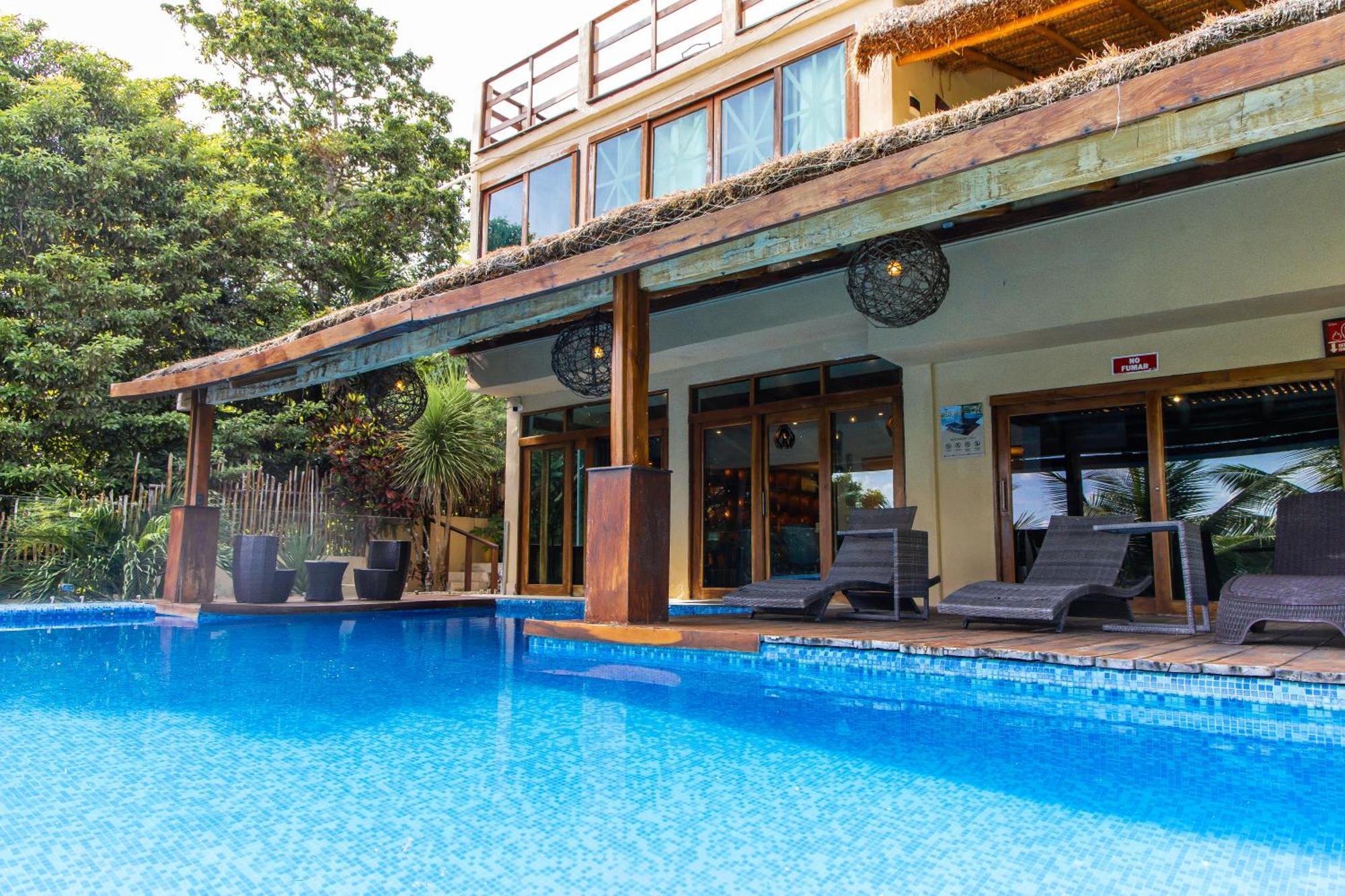 Casa Ak'ab'al 4*