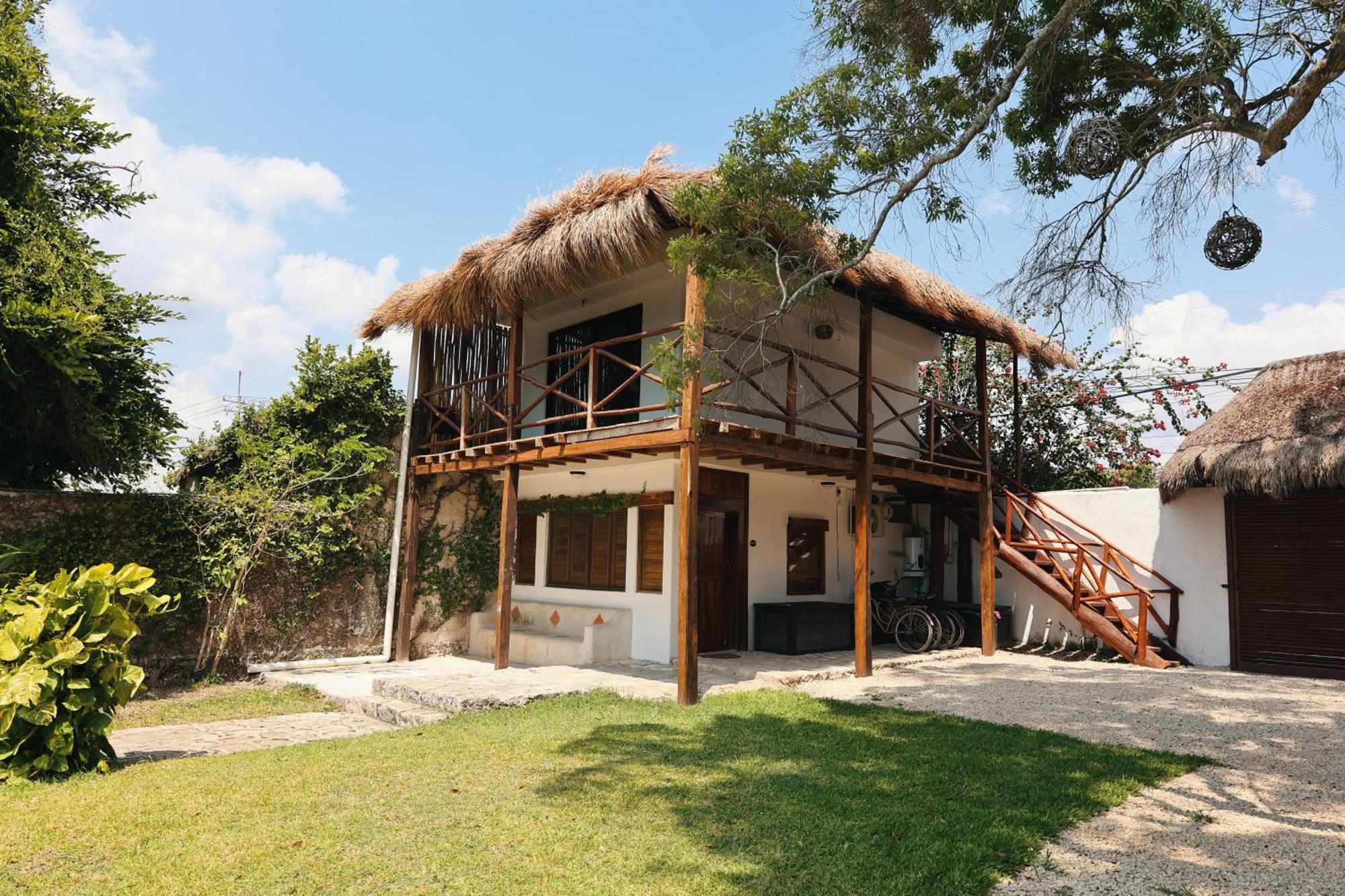 Lodge Tucan Lagoon Front *