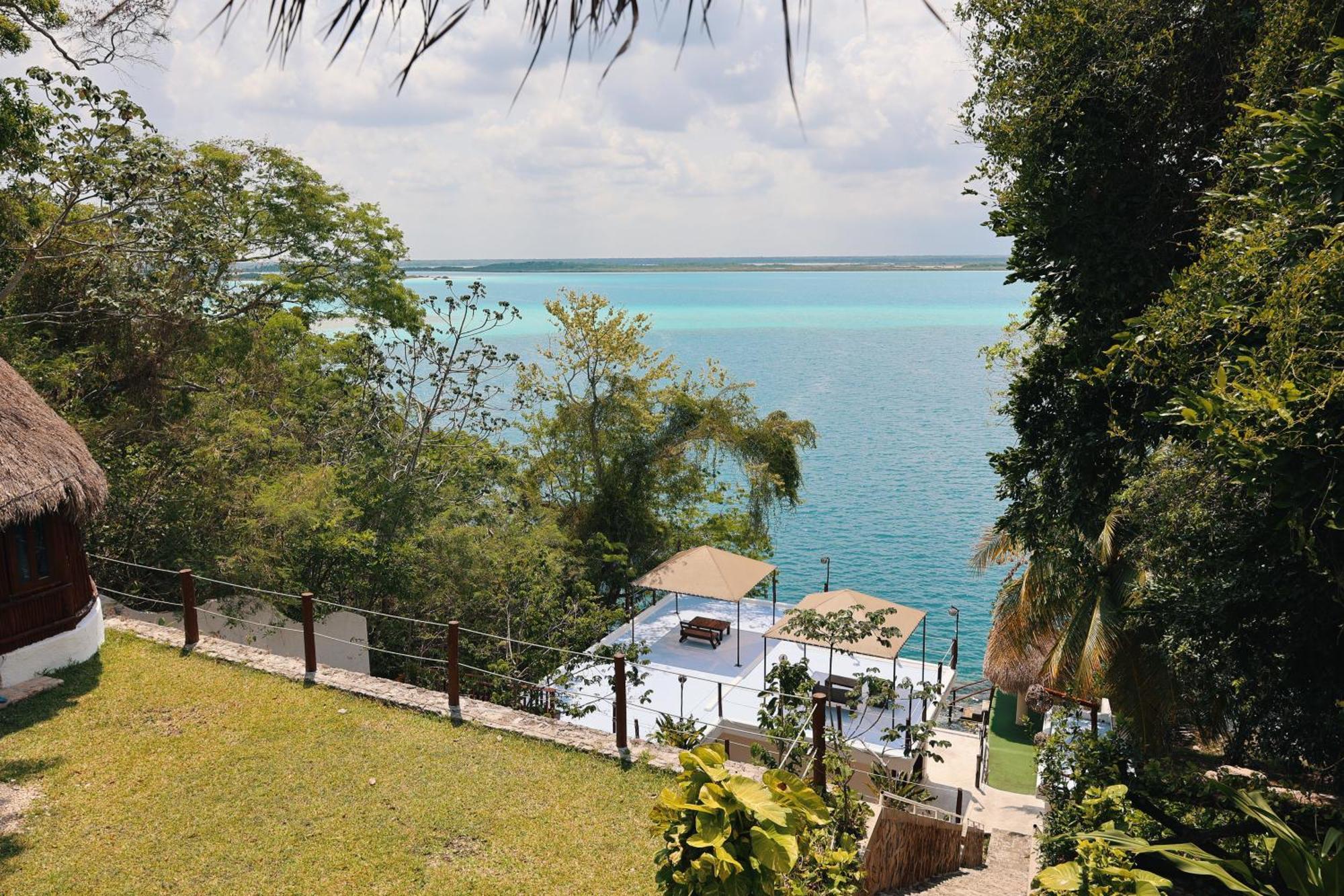Tucan Lagoon Front * Bacalar