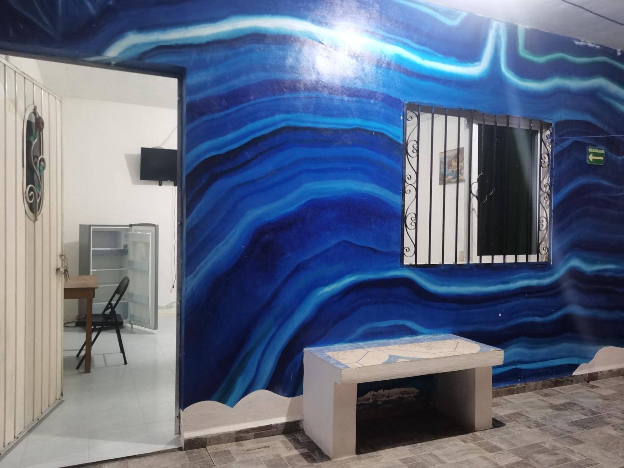 Blue Hotel