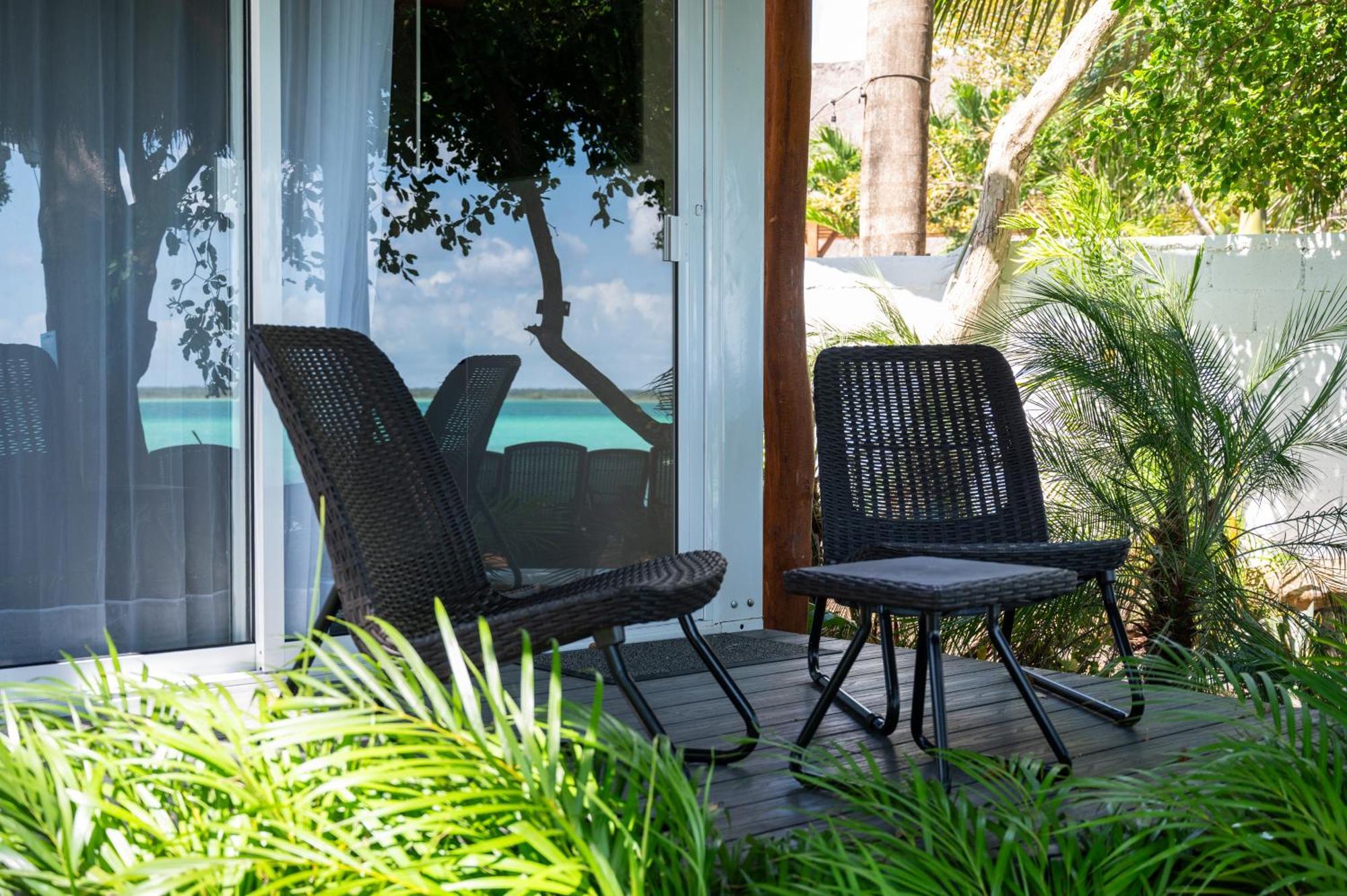Casa Aakal Lagoon Front Bacalar