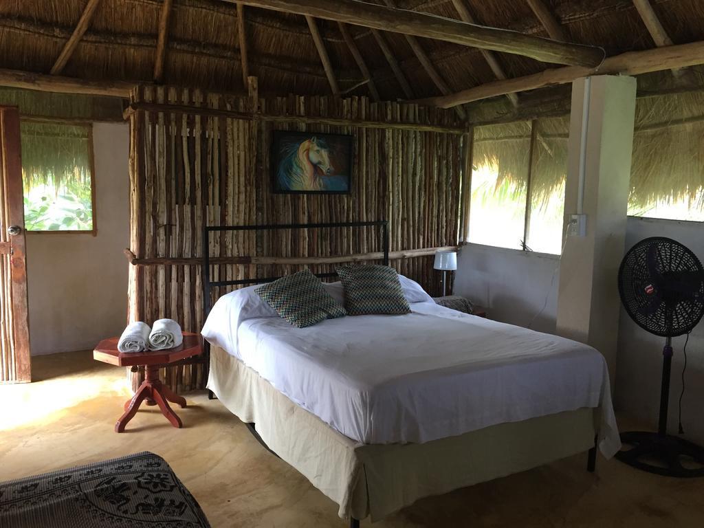 Casa Lahar Hostel Bacalar