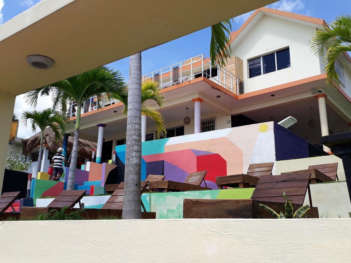 Velas Hotel 2*