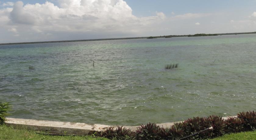 Hostel Casa Lahar Bacalar