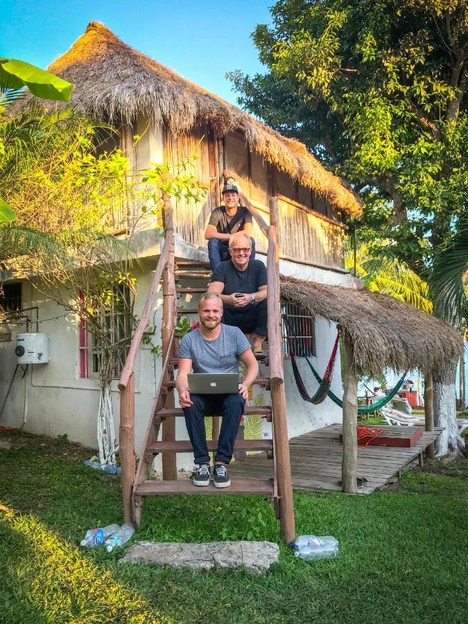 Hostel Casa Lahar *