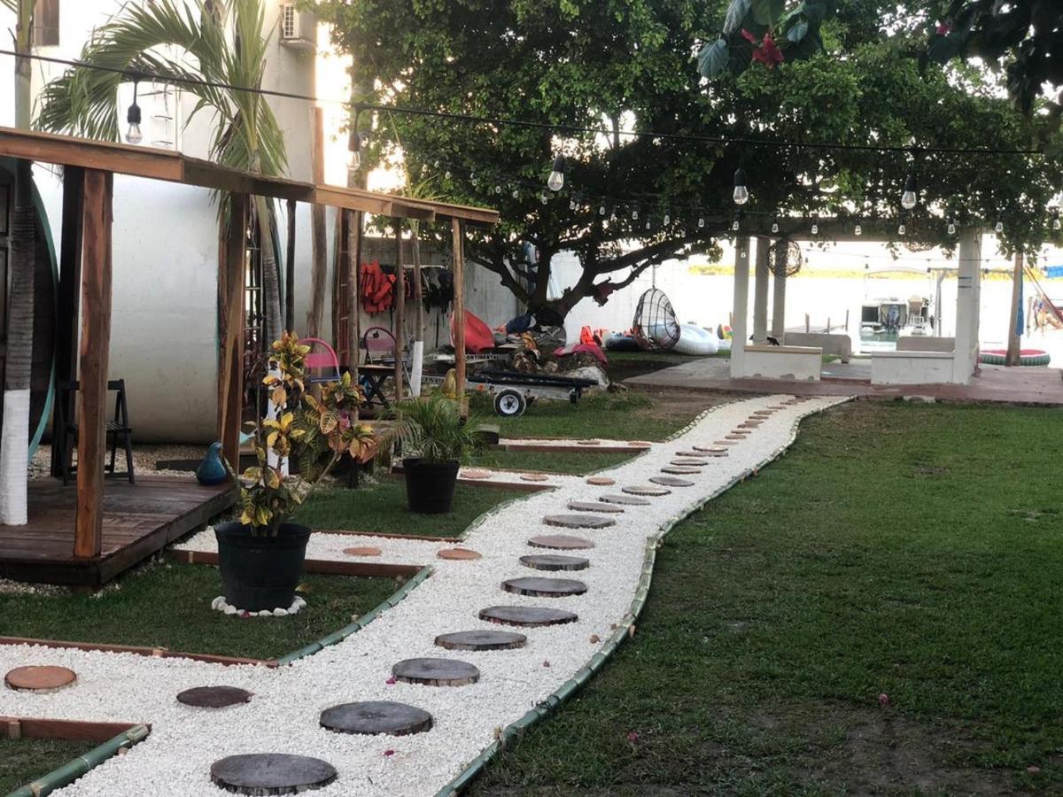 Hotel Capsula Bacalove Bacalar