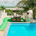 Hotel Tuparenda
