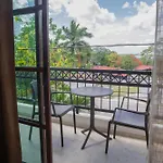 Hotel Alux