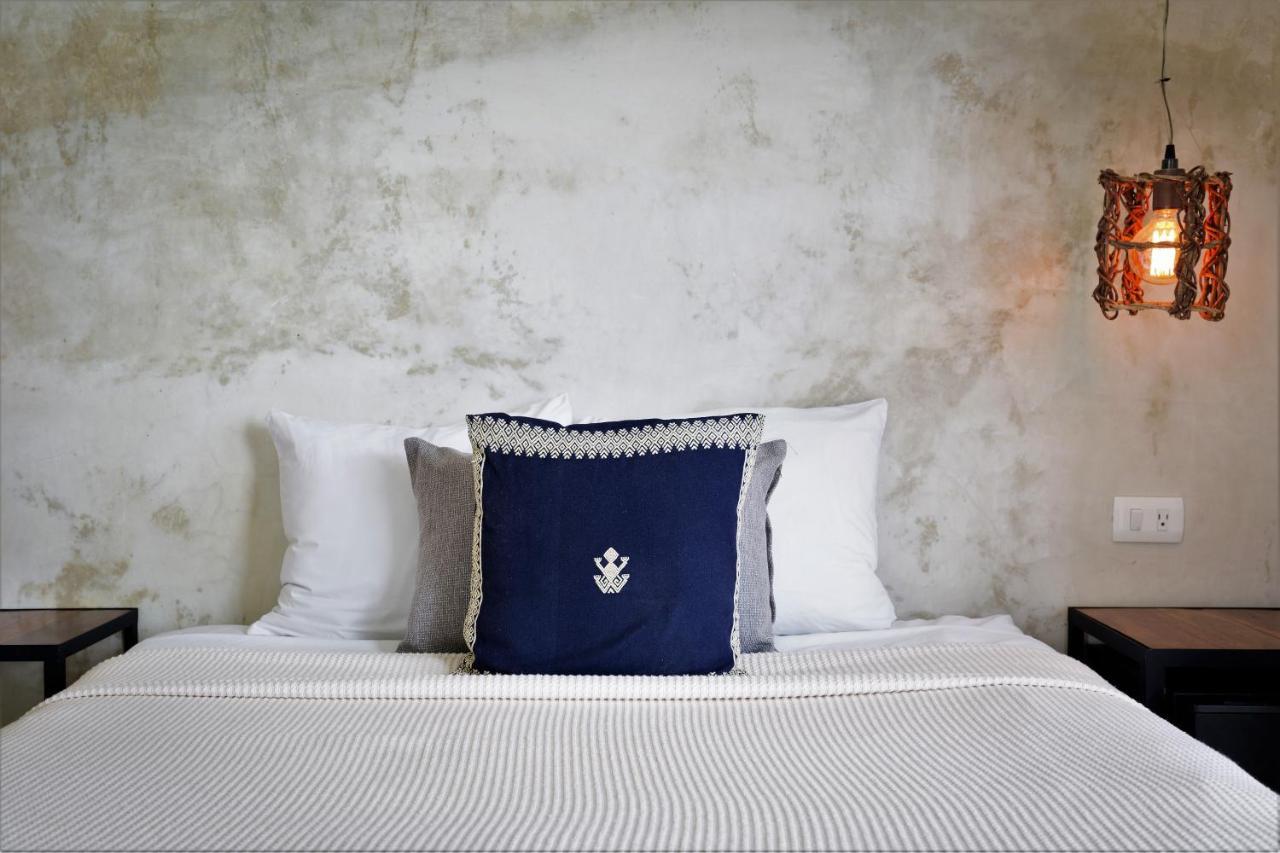 Aires Hotel Bacalar