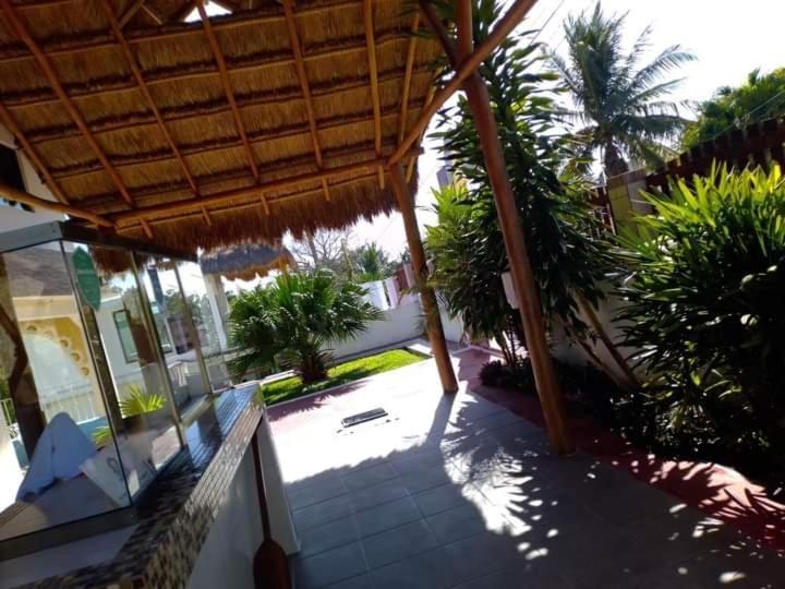 Miriam Hotel *