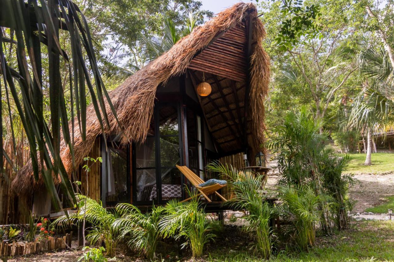 Mercedes Lodge Bacalar