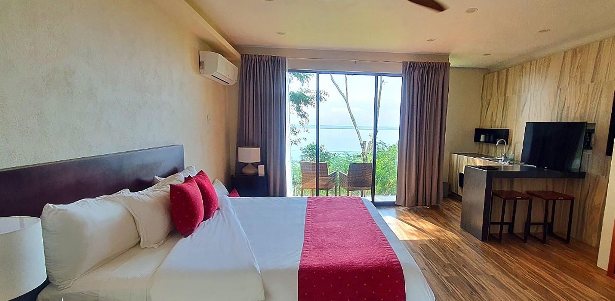 Mbh Maya Boutique Hotel 4*