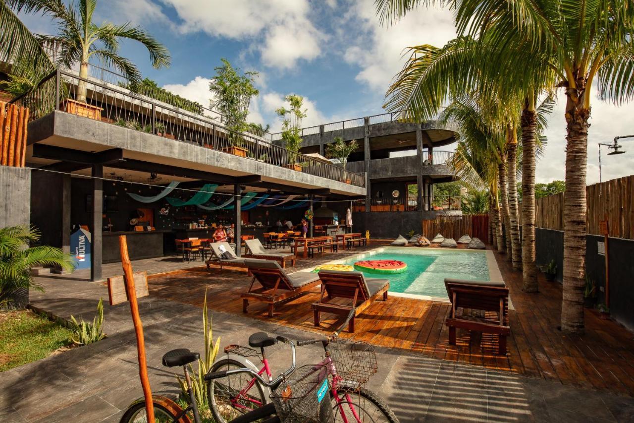 Che & Bar Adults Only Hostel *