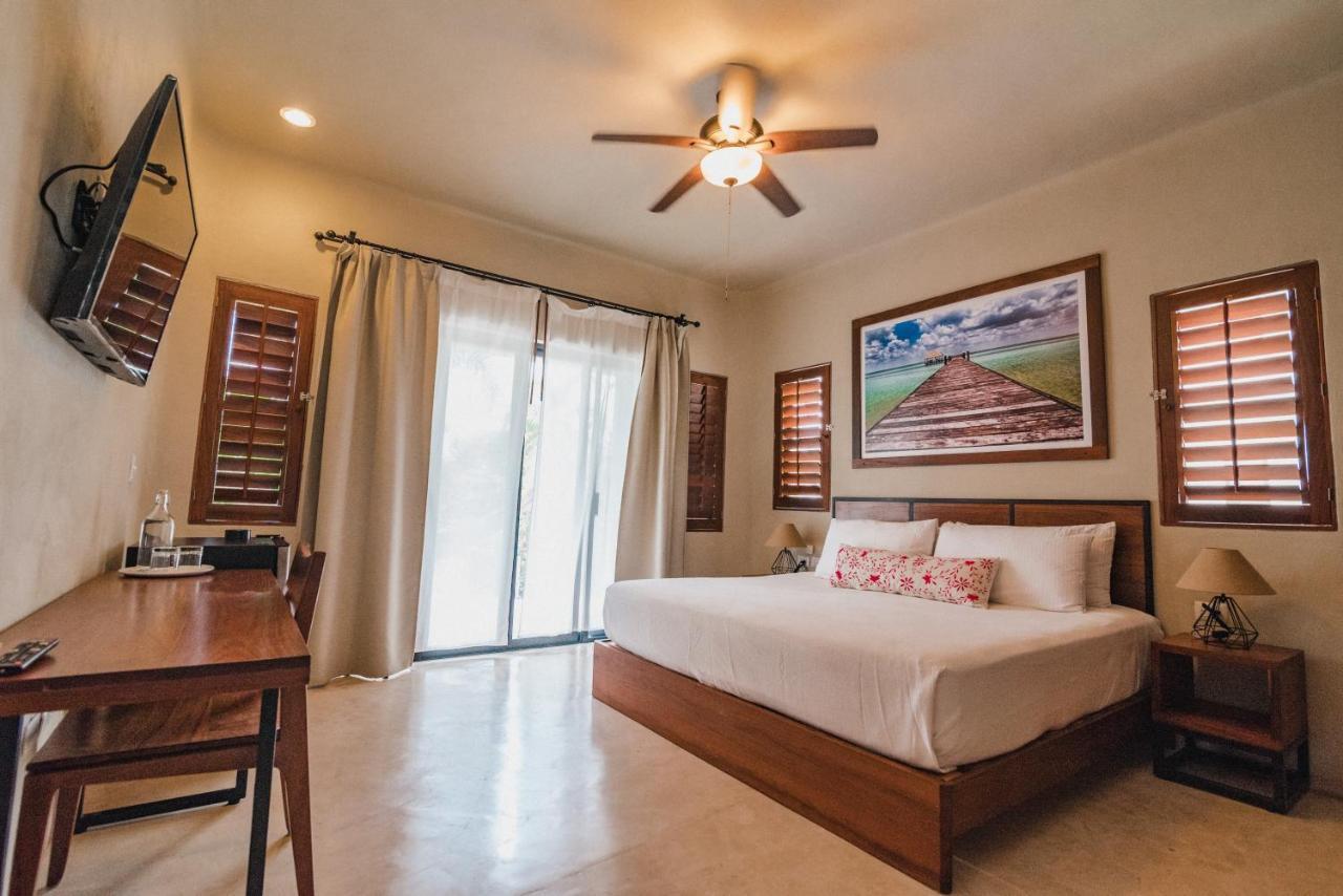 Blue Palm 4*