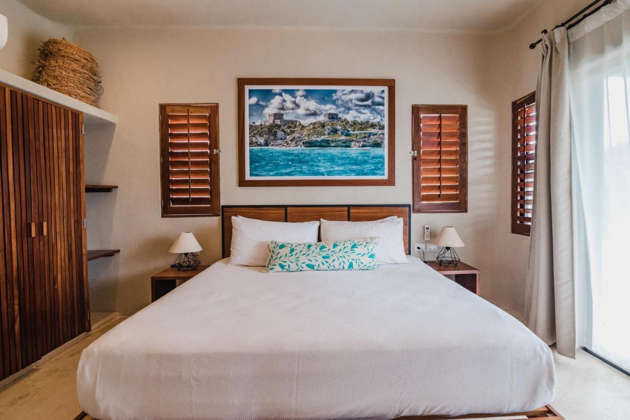 Blue Palm Bacalar