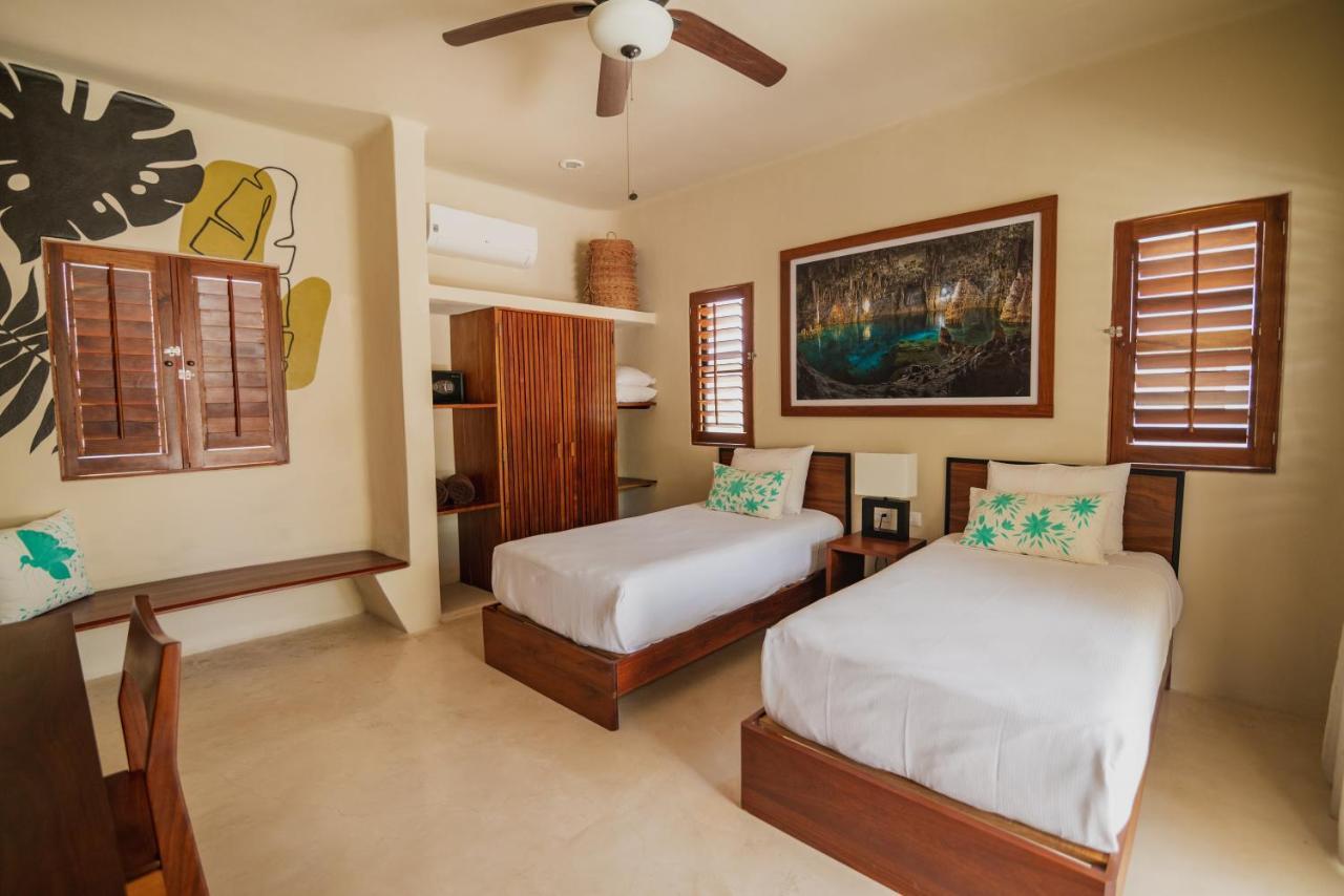 Hotel Blue Palm