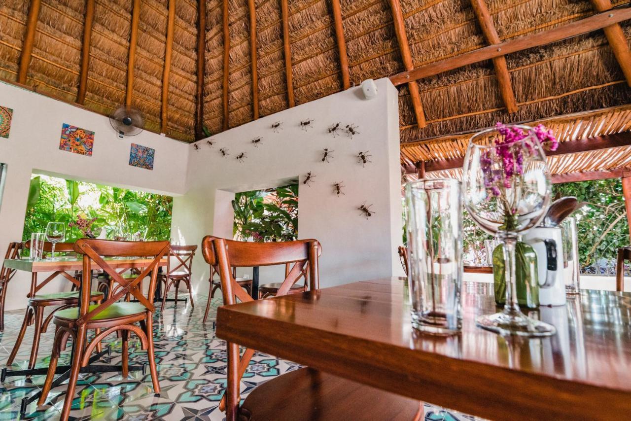 Blue Palm 4*