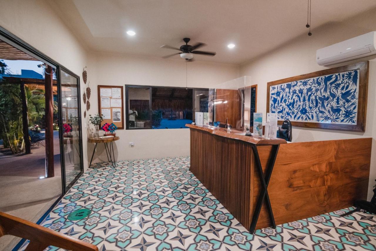 Hotel Blue Palm