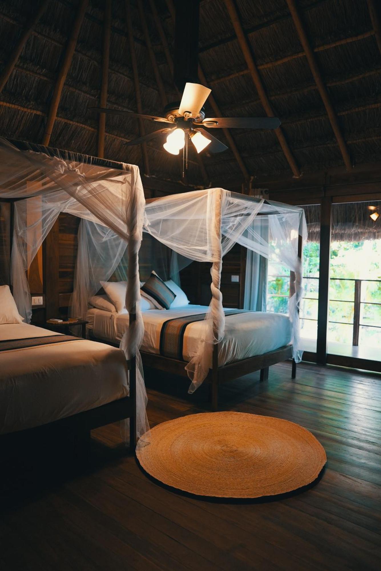 Bluebayou Hotel *