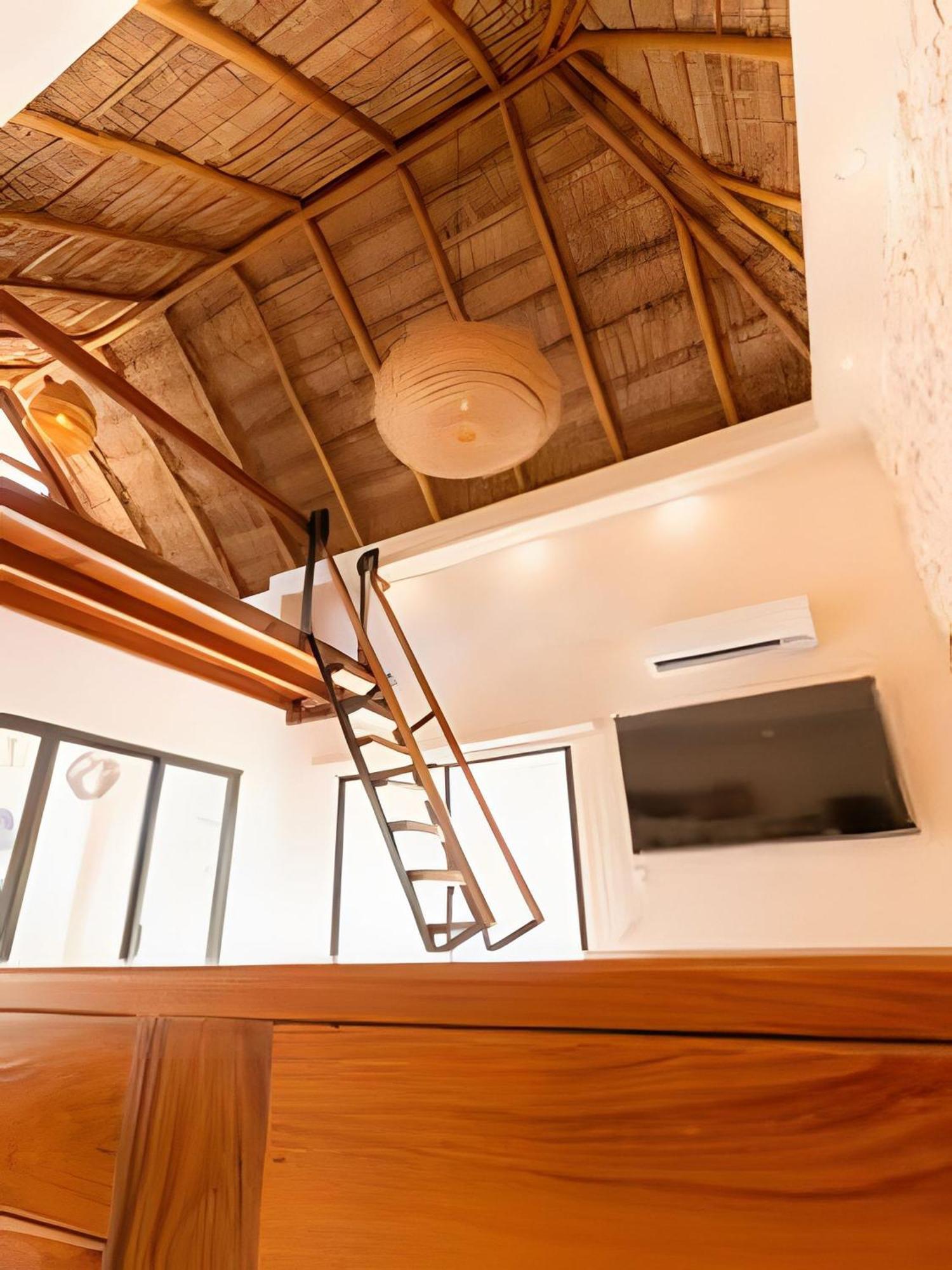 Casa De Piedra - Departamentos Bacalar- Bacalar
