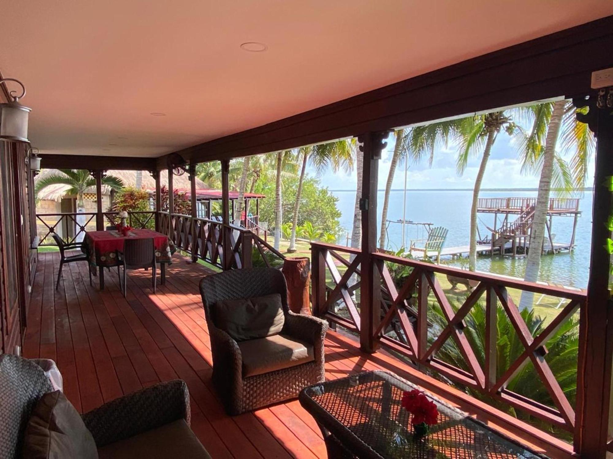 Apartamento Coras Place Lagoon Front Bacalar