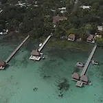 Lagoon Front Suite: Bikes & Kayaks!