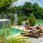 XO Hotel Laguna Bacalar