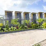 Toh - Trie Aparthotels