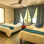SANTUARIO SOL LAGOON FRONT 24 PAX 6 br cuartos