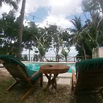 Villas Karalv