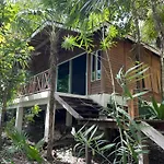 Ecostay Sukha- Cabanas Ecologicas Frente A La Laguna